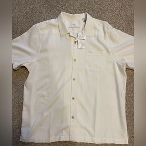 BRAND NEW Tommy Bahama, Climate Zone shirt.